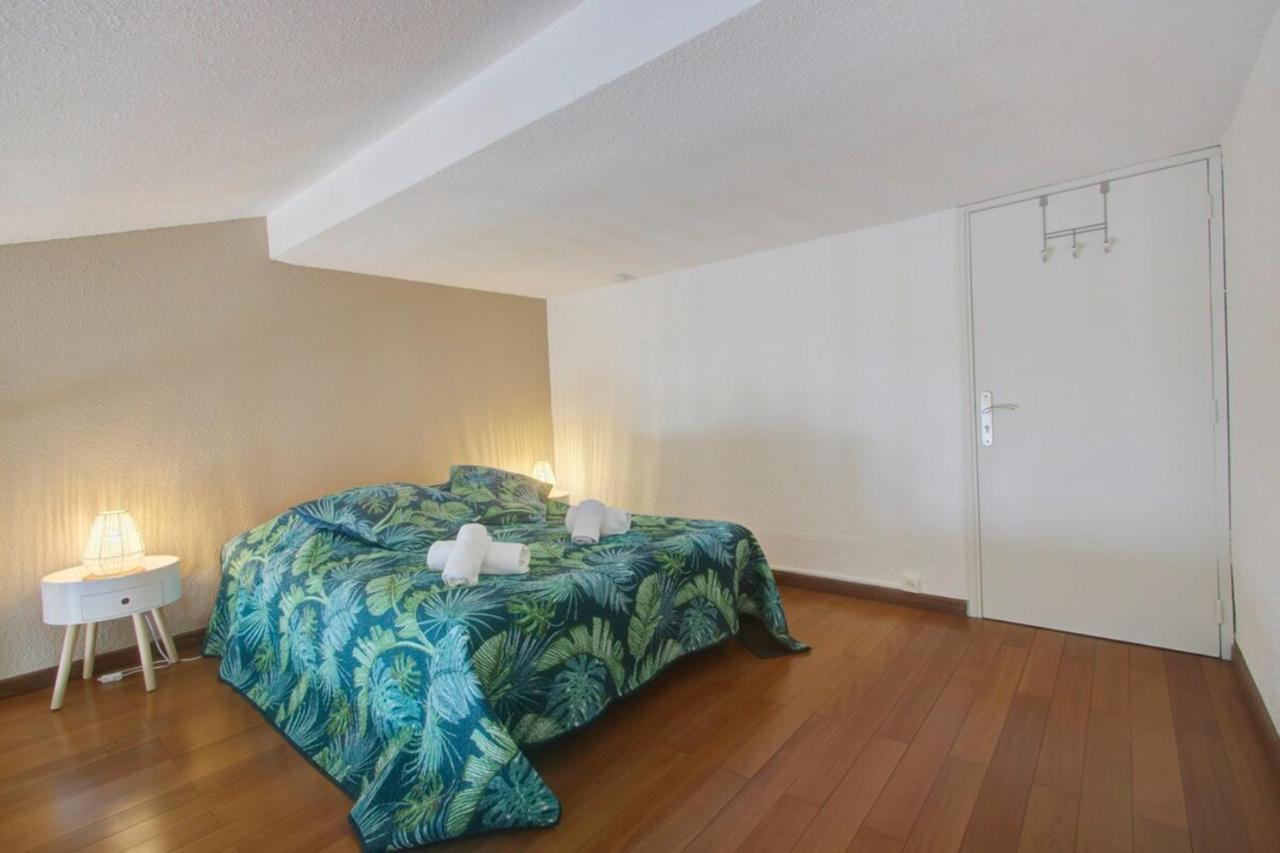 Le Studio Des Aigrettes - Saint Gilles Les Bains Apartment ภายนอก รูปภาพ